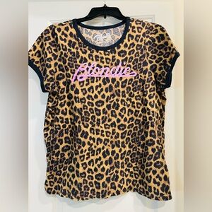 Women’s Leopard Print Fitted Band Tee